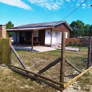 Casa Com Churrasqueira Wi-fi, Tv Com Netflix E Youtube Casa de Férias