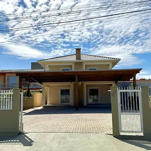 Casa Na Em Sc Com Wi-fi E Churrasqueira Casa de Férias